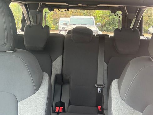 Used 2022 Ford Bronco Big Bend AWD/4WD image 13