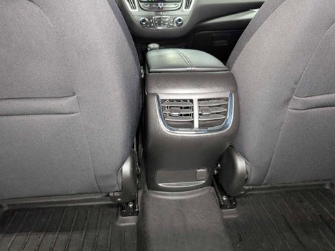 Certified 2022 Chevrolet Malibu LT FWD image 21