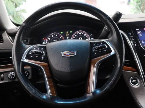 Used 2015 Cadillac Escalade Premium AWD/4WD image 16