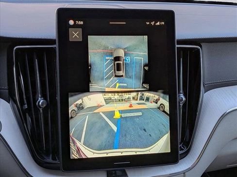 New 2026 Volvo XC60 B5 Ultra w/ Climate Package image 15