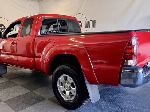 Used 2006 Toyota Tacoma PreRunner RWD image 7