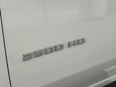 Used 2021 Chevrolet Silverado 2500 High Country w/ Z71 Off-Road Package AWD/4WD image 19