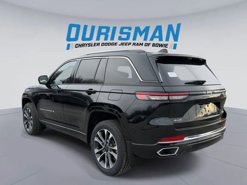 New 2025 Jeep Grand Cherokee Overland w/ Luxury Tech Group IV AWD/4WD image 4