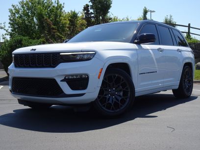 Used 2025 Jeep Grand Cherokee Summit