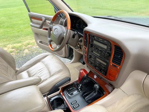 Used 2001 Lexus LX 470 4WD image 63