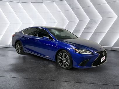 Used 2020 Lexus ES 350 F Sport w/ Accessory Package 2