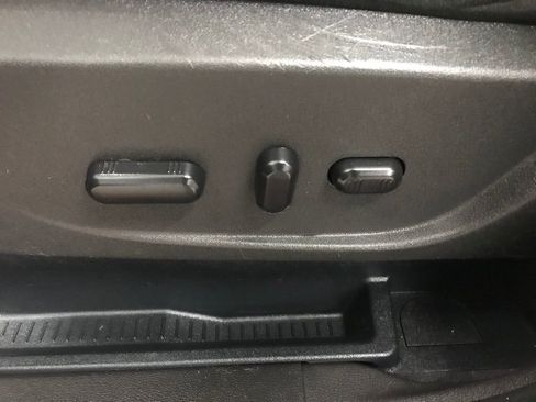 Used 2017 Ford Escape Titanium w/ Equipment Group 301A image 13