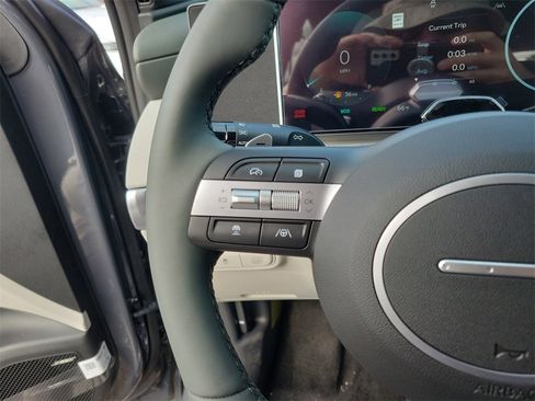 New 2026 Hyundai Tucson Limited image 16