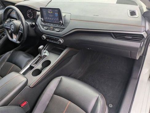 Used 2019 Nissan Altima 2.5 SR image 28