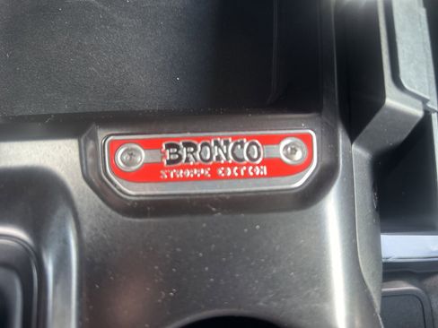Used 2025 Ford Bronco Stroppe Edition AWD/4WD image 34