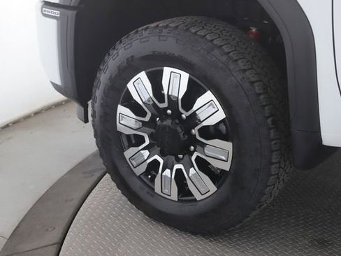 Used 2026 GMC Sierra 2500 Denali w/ Denali Reserve Package AWD/4WD image 13