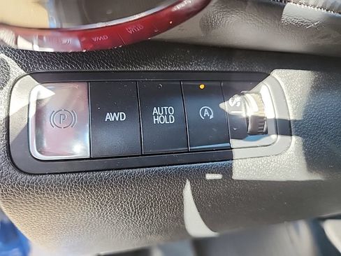 Used 2025 Chevrolet Equinox RS w/ Safety and Technology Package AWD/4WD image 14