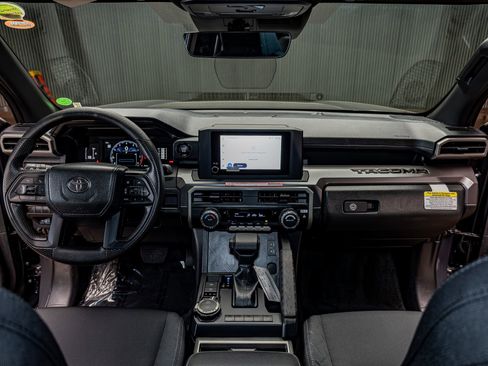 Used 2026 Toyota Tacoma SR5 image 14