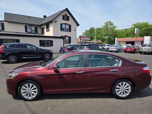 Used 2015 Honda Accord EX-L image 9