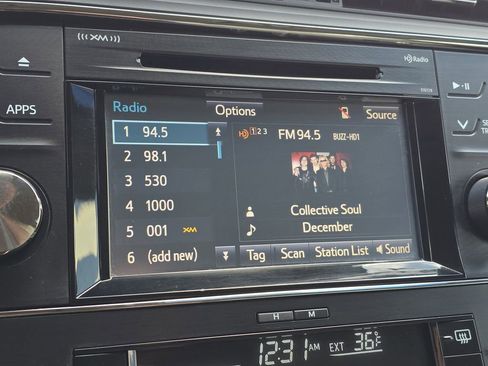 Used 2016 Toyota Avalon XLE image 21