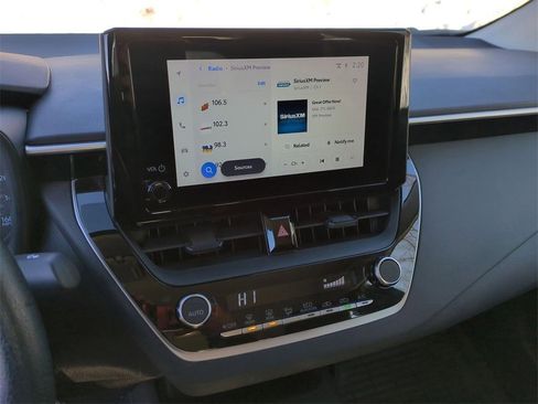 Used 2023 Toyota Corolla LE image 12