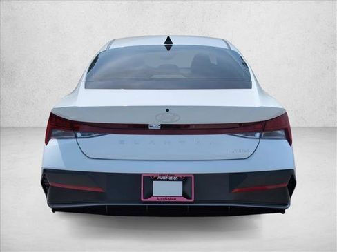 New 2026 Hyundai Elantra Limited FWD image 8