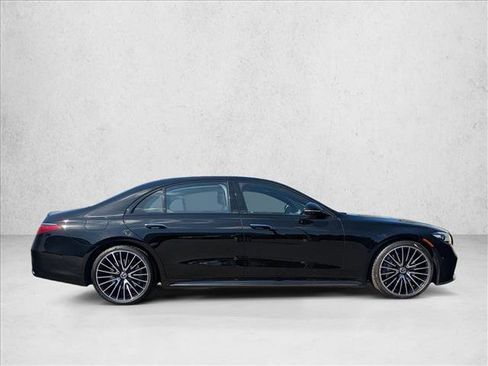 Certified 2023 Mercedes-Benz S 580 4MATIC Sedan image 7