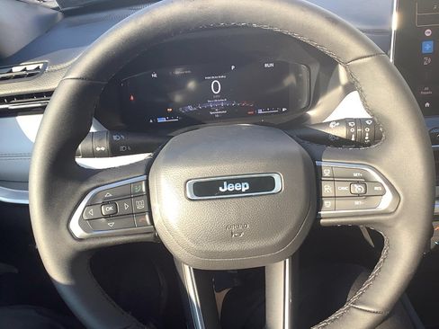 New 2026 Jeep Compass Limited AWD/4WD image 11