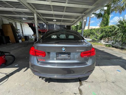 Used 2018 BMW 330i Sedan RWD image 5