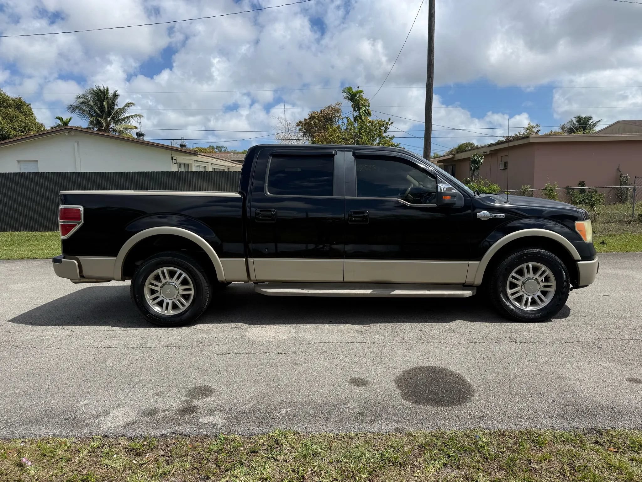 Used 2009 Ford F150 King Ranch RWD image 4