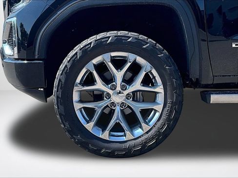 Used 2020 GMC Sierra 1500 Denali w/ Denali Ultimate Package AWD/4WD image 10