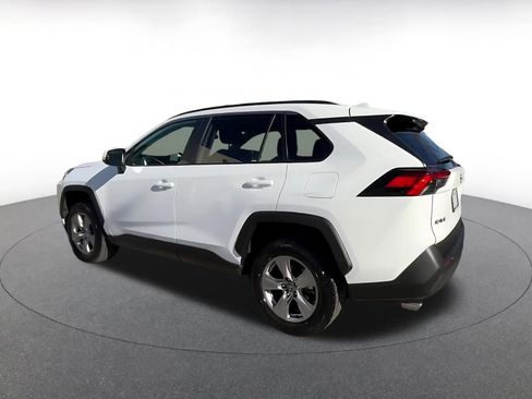 Used 2025 Toyota RAV4 XLE image 10