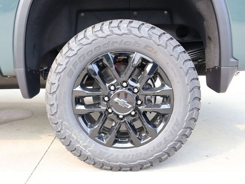 New 2026 Chevrolet Silverado 2500 LTZ w/ LTZ Plus Package AWD/4WD image 52