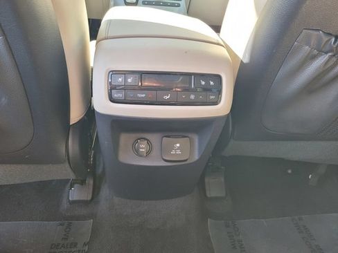 Used 2024 Hyundai Palisade Calligraphy AWD/4WD image 17