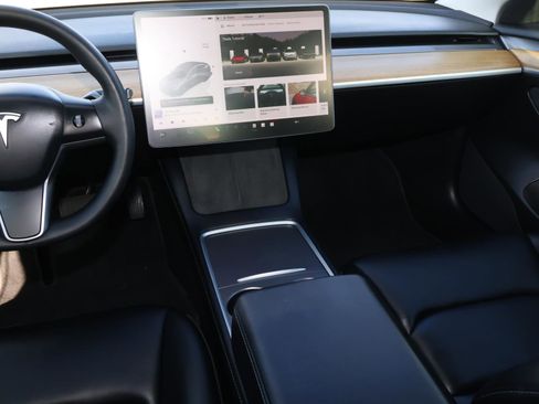 Used 2022 Tesla Model 3 Long Range image 11