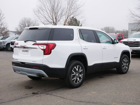 Used 2023 GMC Acadia SLE AWD/4WD image 10