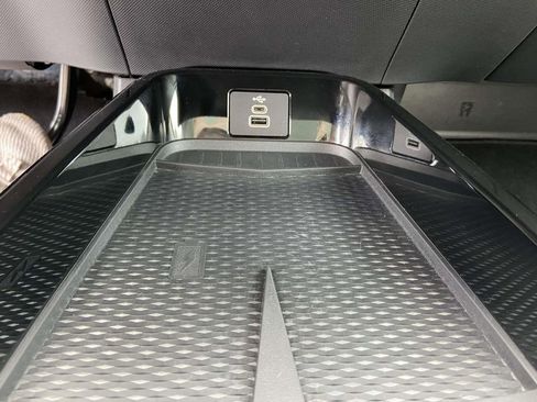 Used 2025 Ford Mustang Mach-E Premium RWD image 25