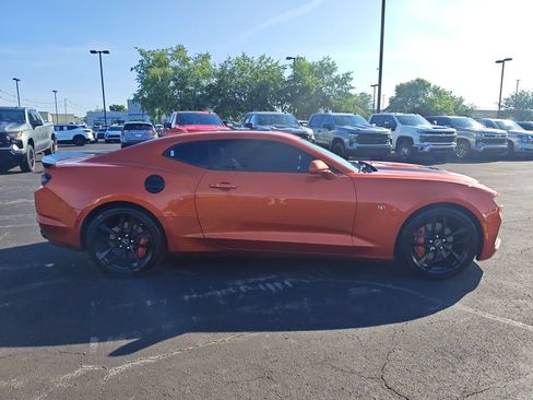Used 2023 Chevrolet Camaro SS RWD image 6