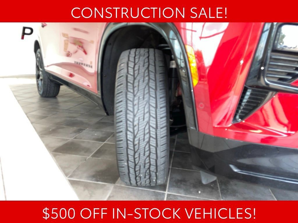 Used 2024 Chevrolet Traverse RS AWD/4WD image 18