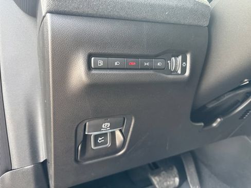 New 2026 Jeep Cherokee Laredo AWD/4WD image 11