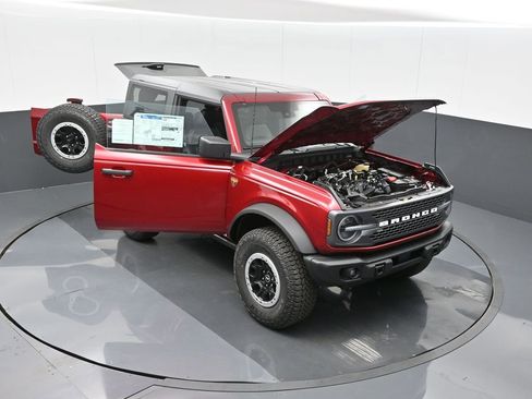 New 2025 Ford Bronco Badlands w/ Sasquatch Package image 26