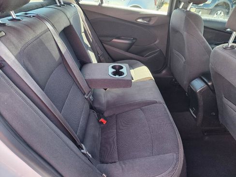 Used 2017 Chevrolet Cruze LT FWD image 24