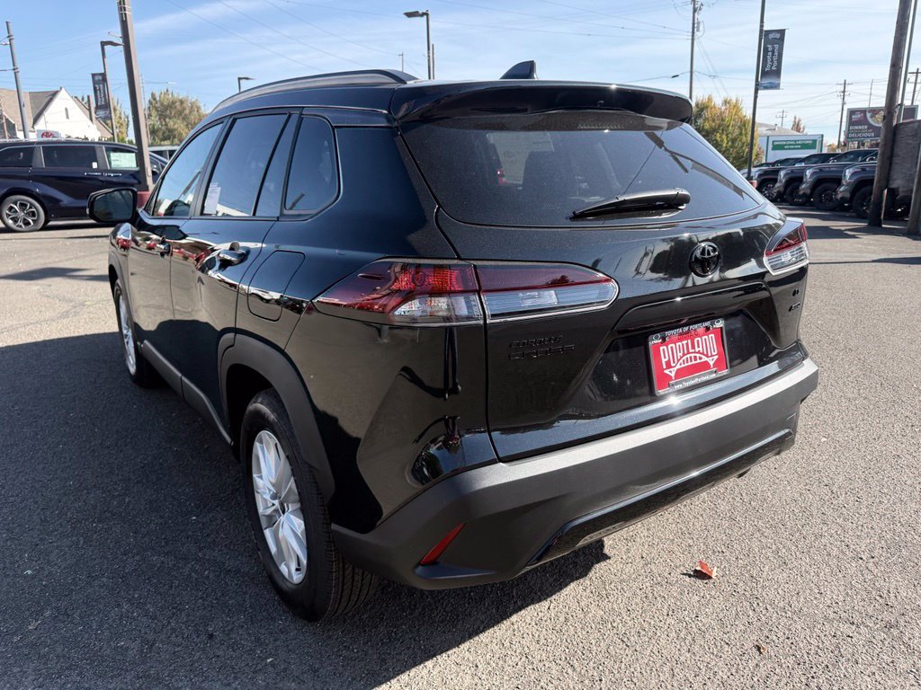 New 2026 Toyota Corolla Cross LE w/ Cold Weather Package AWD/4WD image 5