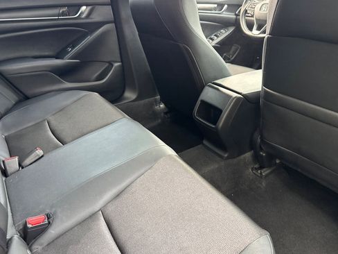 Used 2019 Honda Accord Sport image 29