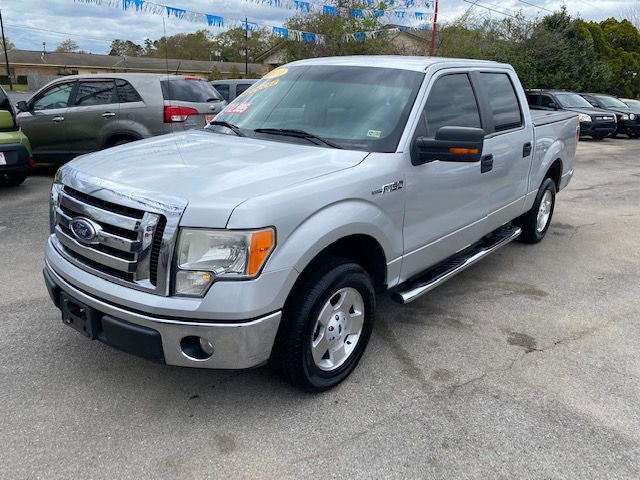 Used 2010 Ford F150 2WD SuperCrew image 1