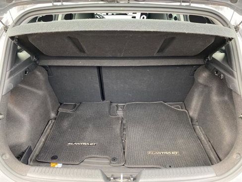 Used 2016 Hyundai Elantra GT image 12