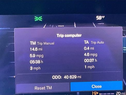 Used 2022 Volvo XC60 B5 Momentum w/ Advanced Package image 20