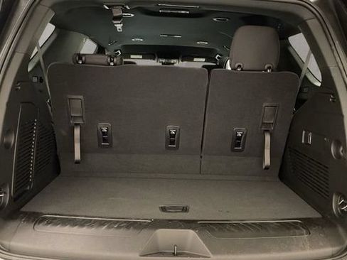 New 2026 Chevrolet Tahoe LS w/ LS Custom Edition AWD/4WD image 32