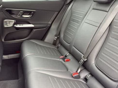 Certified 2026 Mercedes-Benz GLC 350e 4MATIC image 31