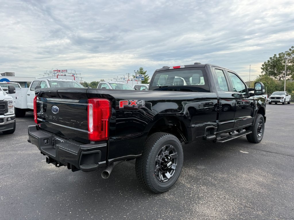 New 2026 Ford F350 XL w/ STX Appearance Package AWD/4WD image 7