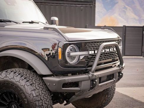Used 2022 Ford Bronco Wildtrak AWD/4WD image 4