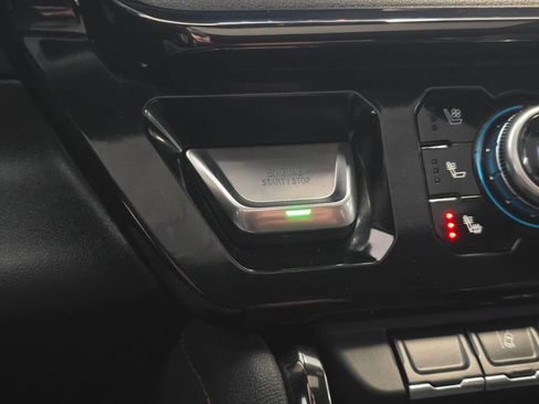 Used 2024 GMC Sierra 2500 AT4 w/ AT4 Premium Plus Package image 34