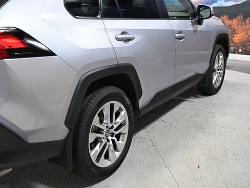 Used 2025 Toyota RAV4 XLE Premium image 9