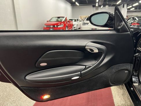 Used 2003 Porsche 911 Carrera 4 image 25