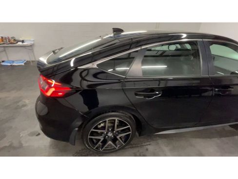 Used 2023 Honda Civic Sport Touring image 9